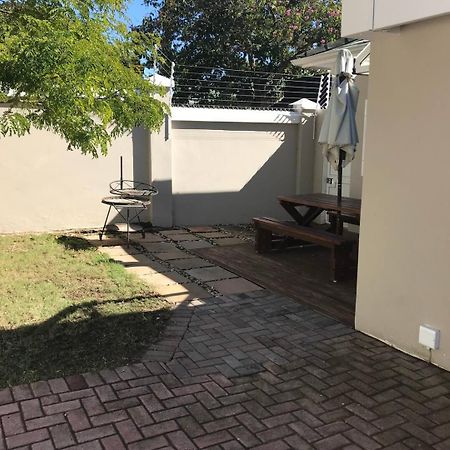 Cosy Private Cottage-Internet & Off Street Parking بورت اليزابيث المظهر الخارجي الصورة